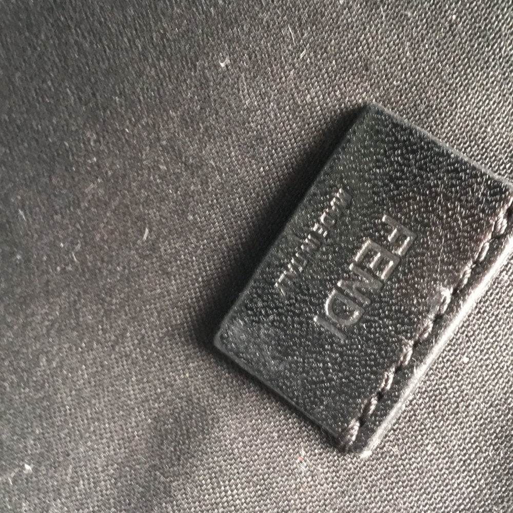 FENDI - Picture 5 of 8